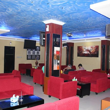 Hollywood Hotel Jakarta Kültér fotó
