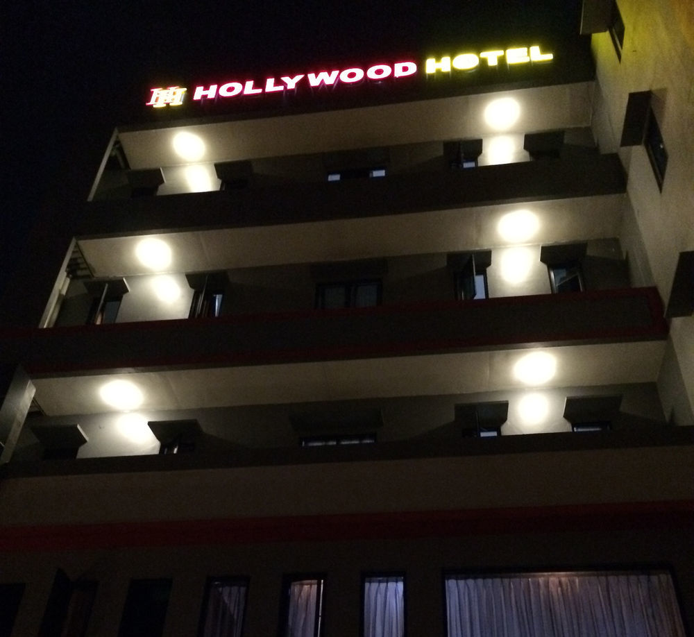 Hollywood Hotel Jakarta Kültér fotó