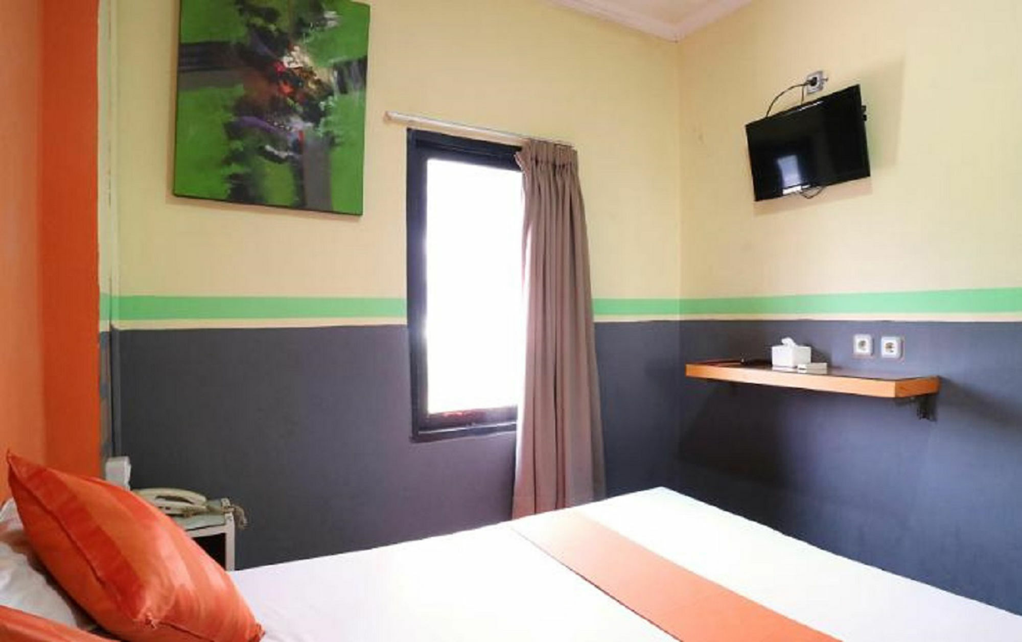 Hollywood Hotel Jakarta Kültér fotó