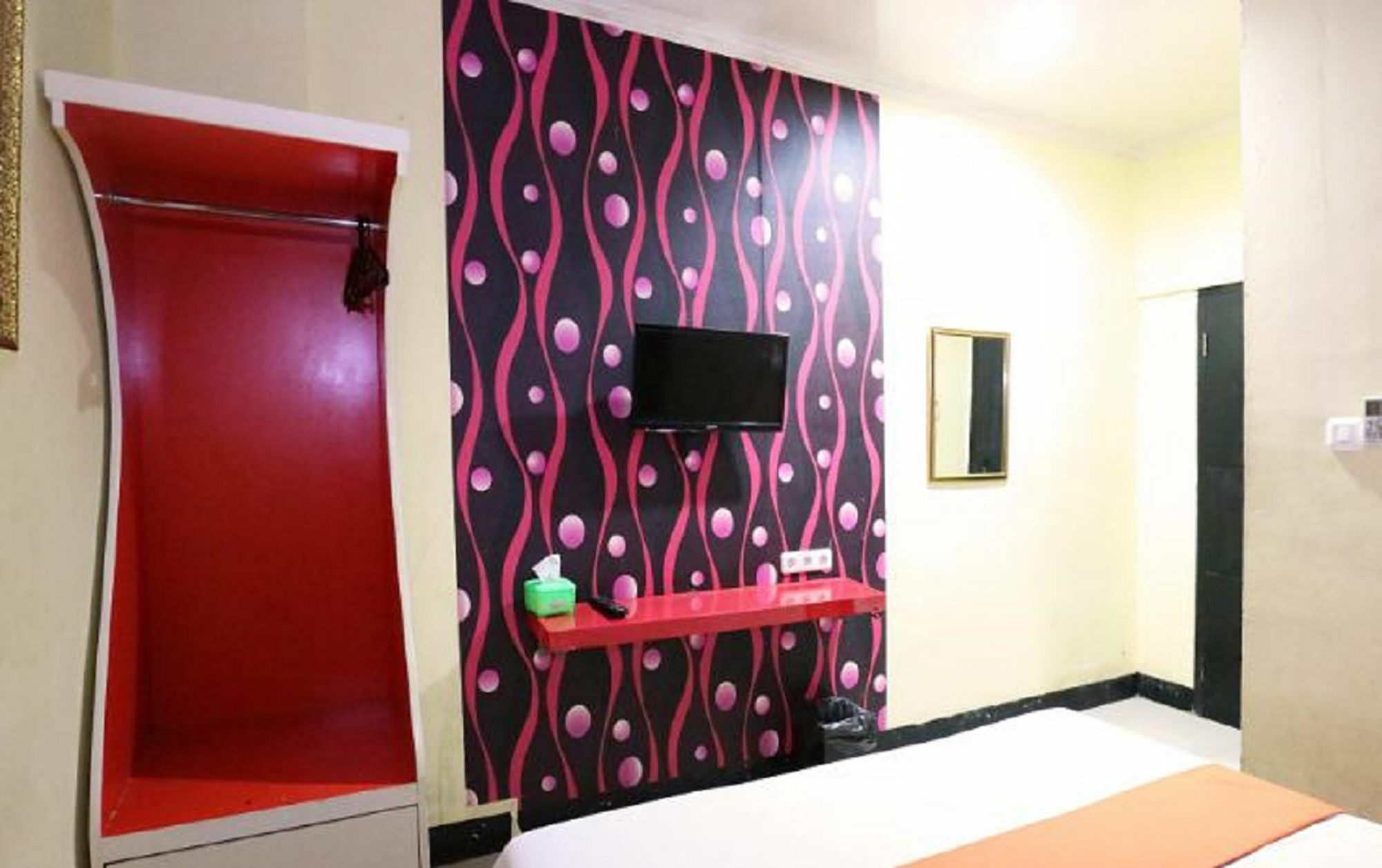 Hollywood Hotel Jakarta Kültér fotó
